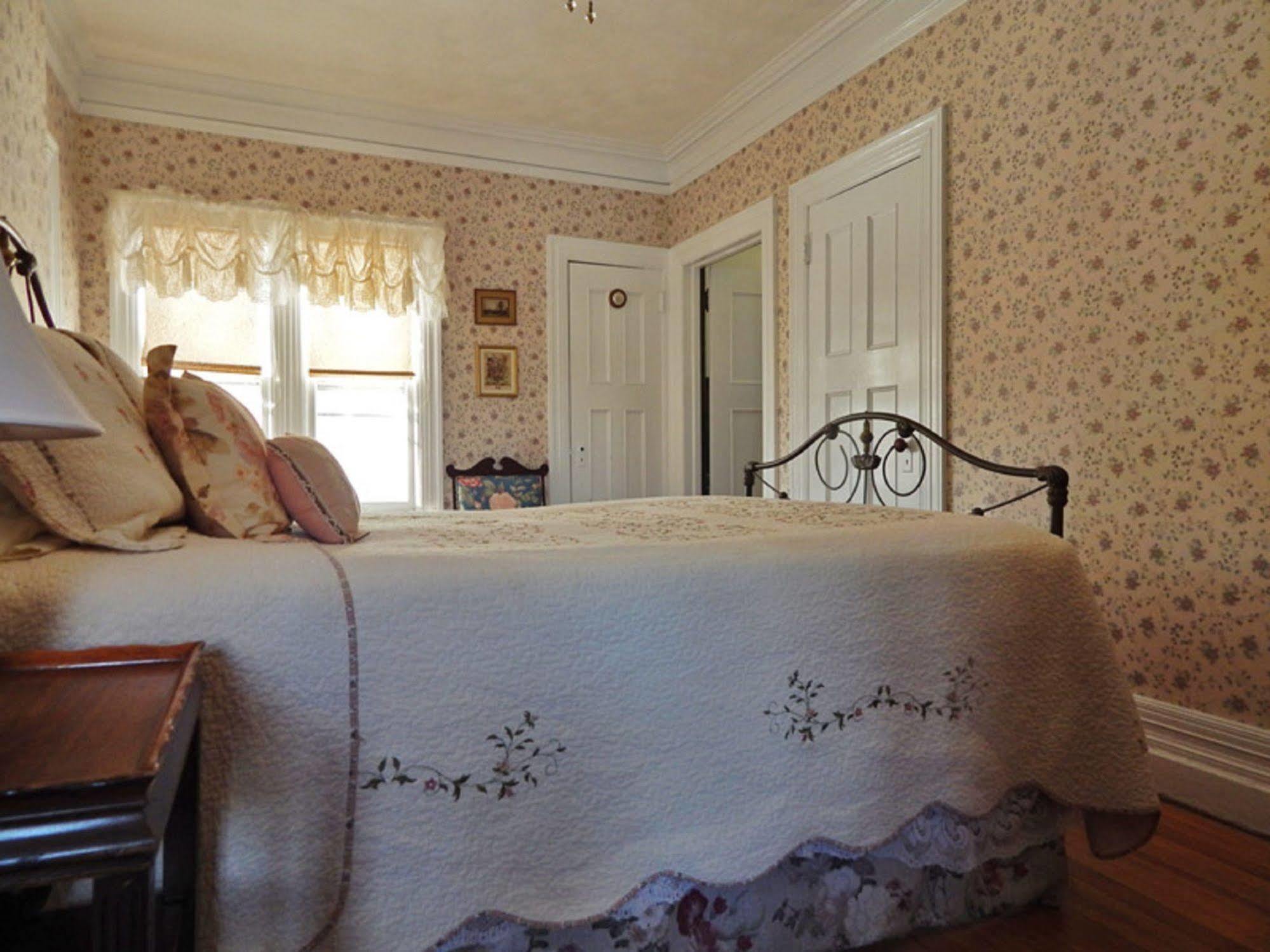 Manor House Bed & Breakfast Norfolk Exterior foto